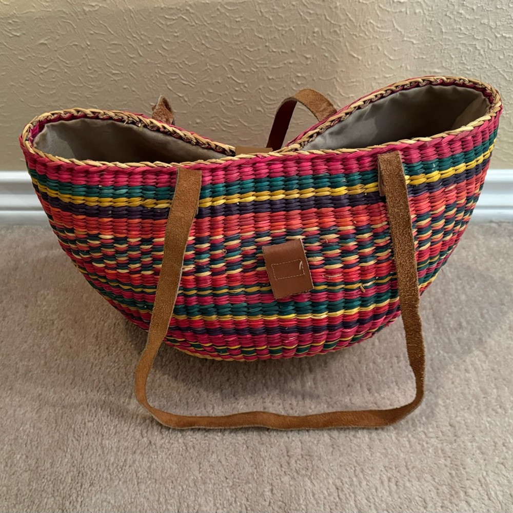 Multicolor straw basket tote.  Great for summer!